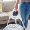 Ingenuity Raylan™ 2in1 Nagy Hinta Rezgő Hintaszékkel és Dallamokkal Újszülött Kortól - USB-Csatlakozás, 6 Hintázási Sebesség, 12 Dallam, 9kg Súlyhatárig