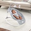 Ingenuity Cuddle Lamb™ 2in1 Rezgő Hintaszék Dallamokkal Újszülött Kortól - 3 Dönthető Pozíció, 12 Dallam, 4 Természetes Hang, 18kg Súlyhatárig