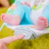 Bright Starts Rainforest Vibes™ Vibráló Pihenőszék Újszülött Kortól 9 kg-ig - Dallamos Nyugtató Baba Bouncer