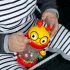 Baby Einstein Cal's Sensory Shake-up™ Fejlesztő Csörgő Játék 3 Hónapos Kortól