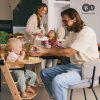 Kinderkraft Enock Prémium Fa Etetőszék Black - Állítható Magasságú Etetőszék Újszülöttkortól, Elegáns Fekete Kivitelben, Masszív és Tartós Szerkezettel