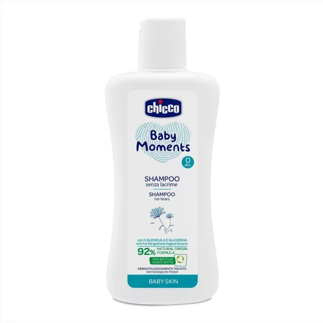 Chicco Baby Moments Sampon 200ml - 92% Természetes Összetevőkkel, Gyengéd Tisztítás Érzékeny Bababőrre, Újszülött Kortól