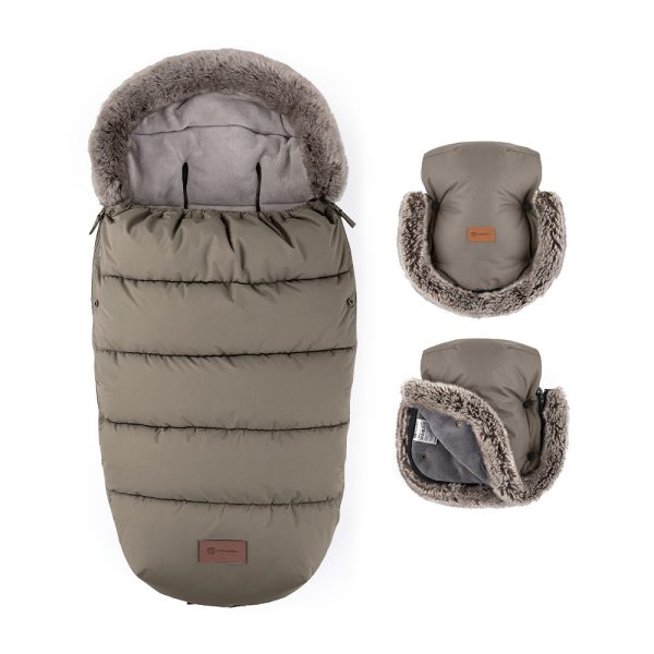 Petite & Mars Comfy 4in1 Téli Bundazsák + Szőrme Kézmelegítő Babakocsira Furry Mocha Mousse - Extra Meleg, Vízálló, OEKO-TEX®, Univerzális Méret, Teljes Téli Szett