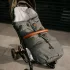 Petite & Mars Jibot 3in1 + Jasie Dark Walnut Téli Babakocsi Szett, Bundazsákkal és 2db Kézmelegítővel